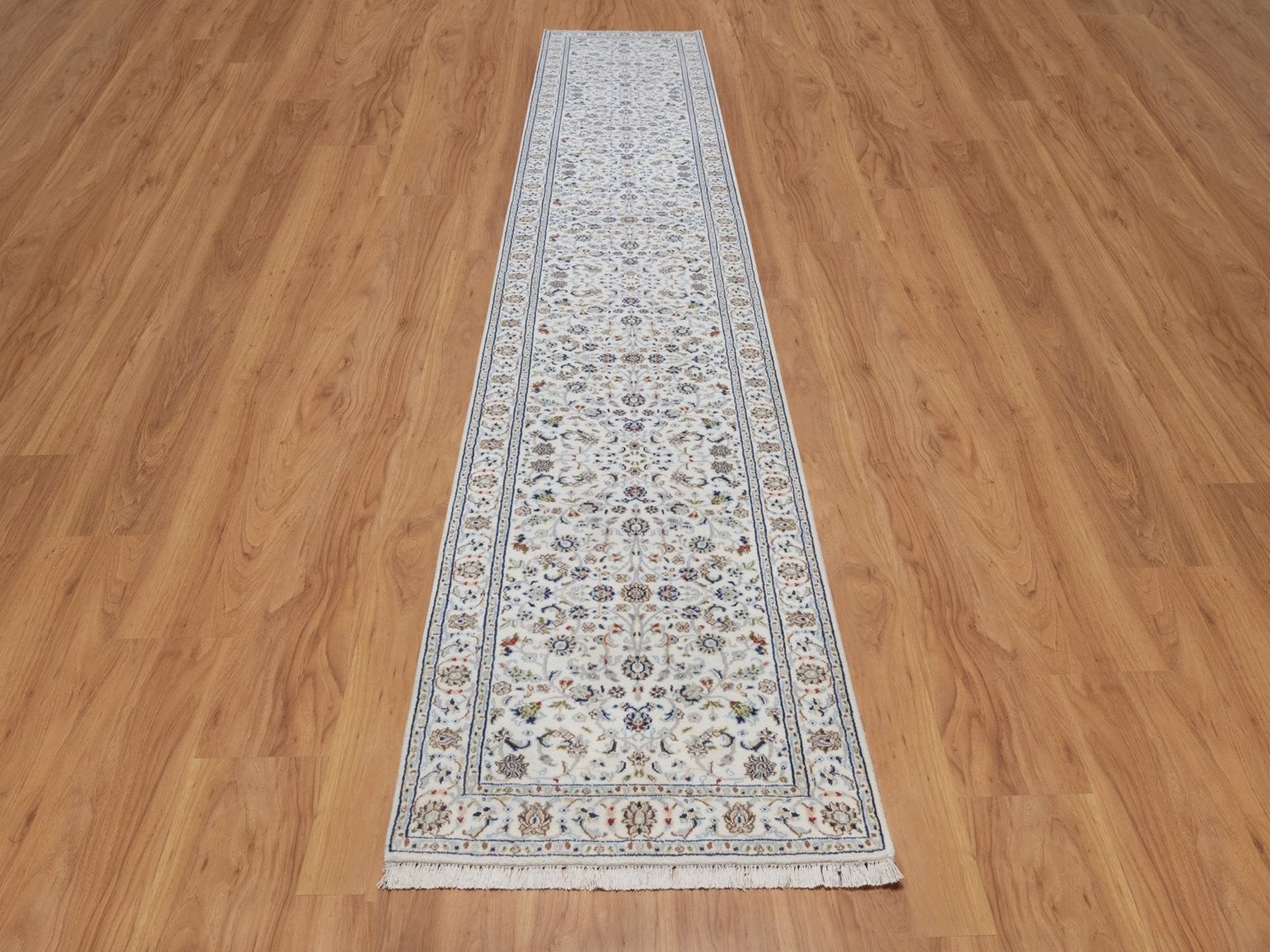 Ivory 2'10" x 16'1" Fine Oriental Hand knotted Wool/Silk Rug - Sku: O092510