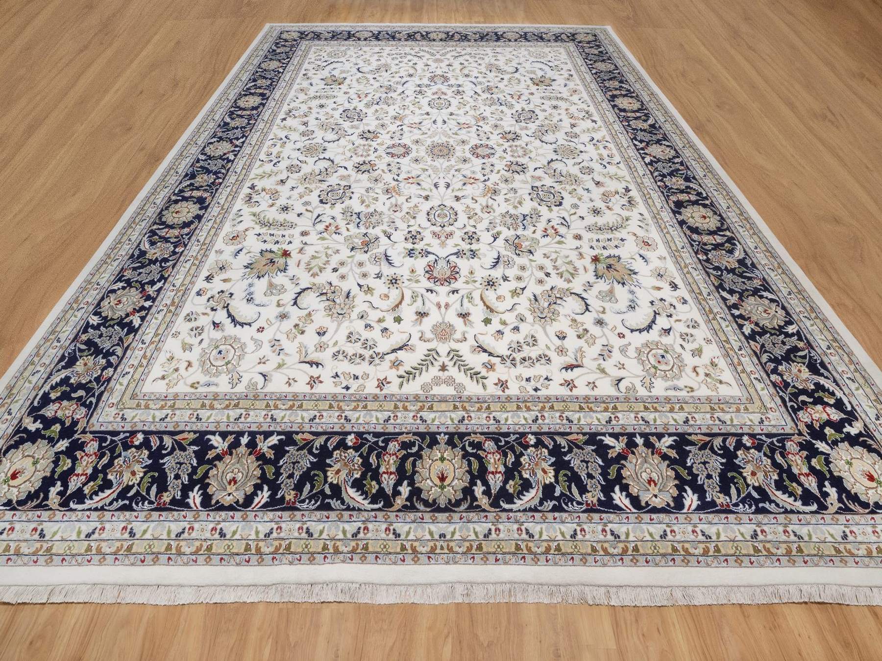 Ivory 11'11" x 15'11" Fine Oriental Hand knotted Wool/Silk Rug - Sku: O092511