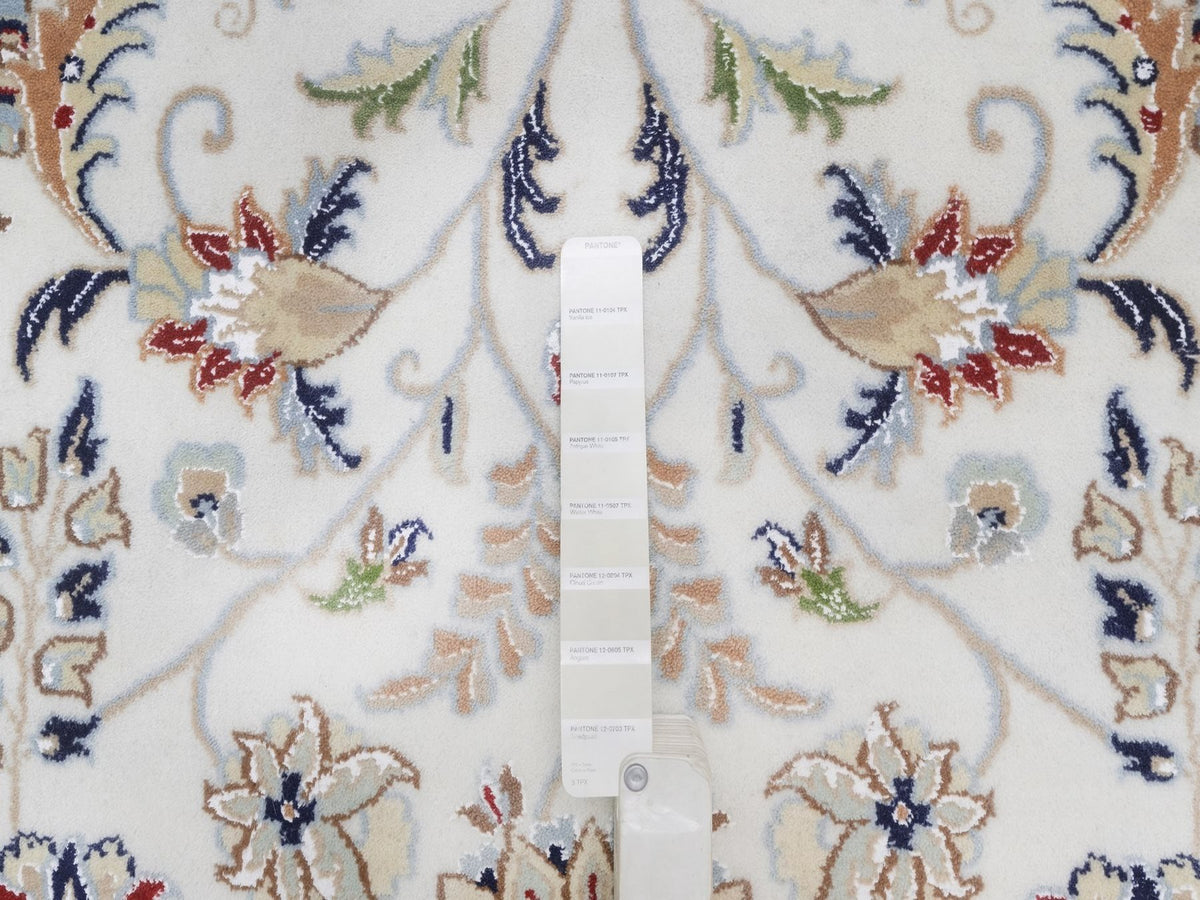 Nain Fine Oriental hand-knotted wool/silk rug in Ivory & Midnight Blue, 11'11" x 15'11" — SKU O092511 (view 7)