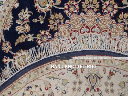 Blue 5'1" x 5'2" Fine Oriental Hand knotted Wool/Silk Rug - Sku: O092515