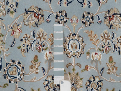 Nain Fine Oriental hand-knotted wool/silk rug in Blue & Ivory, 4'11" x 8'1" — SKU O092542 (view 4)