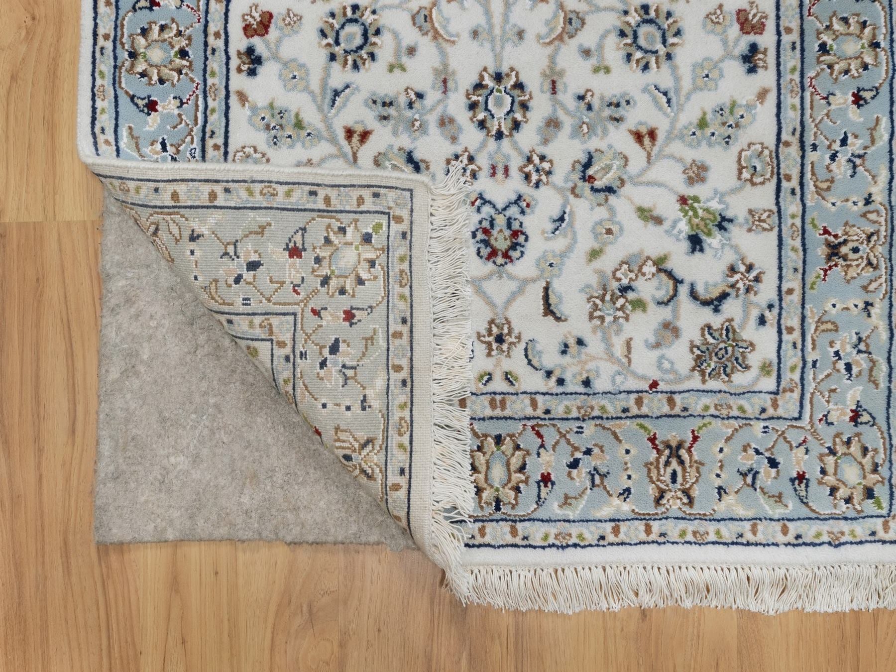 Nain Fine Oriental hand-knotted wool/silk runner in Ivory & Light Blue, 2'9" x 10' — SKU O092574 (view 3)