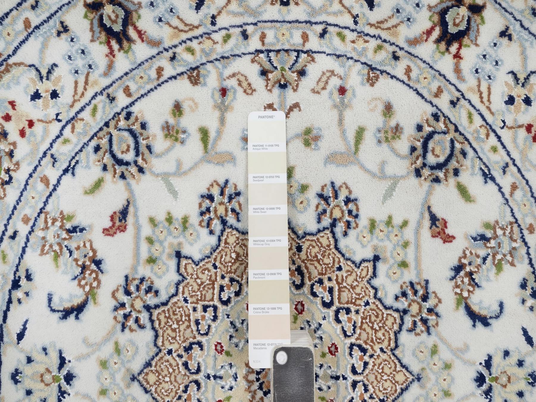Nain Fine Oriental hand-knotted wool/silk rug in Ivory, 3'2" x 3'2" — SKU O092579 (view 4)