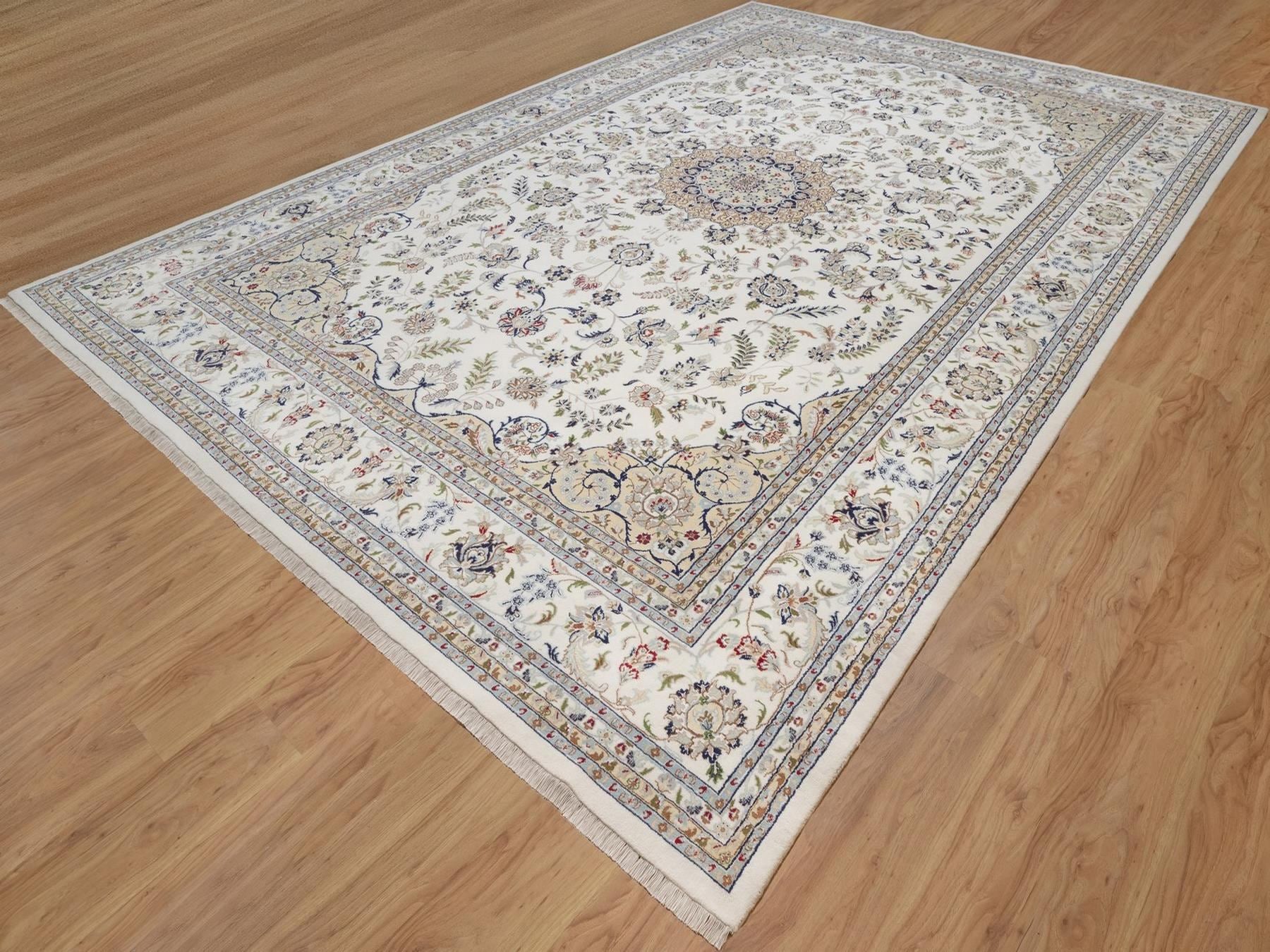 Nain Fine Oriental hand-knotted wool/silk rug in Ivory, 11'8" x 17'9" — SKU O092583 (view 3)