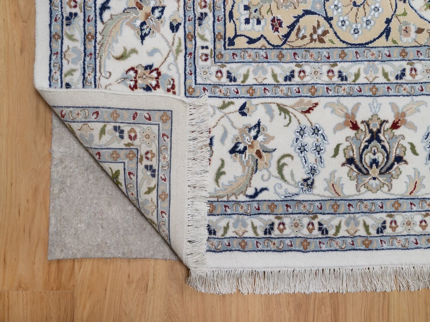 Nain Fine Oriental hand-knotted wool/silk rug in Ivory, 9'7" x 13'11" — SKU O092584 (view 4)