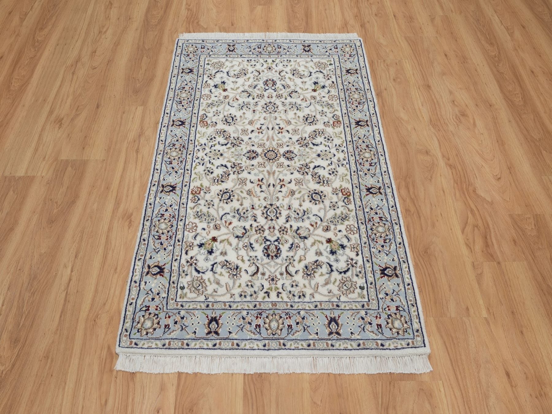 Nain Fine Oriental hand-knotted wool/silk rug in Ivory & Light Blue, 3'2" x 5'2" — SKU O092587 (view 2)
