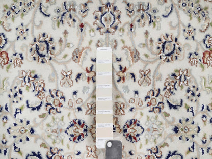 Nain Fine Oriental hand-knotted wool/silk rug in Ivory & Light Blue, 3'2" x 5'2" — SKU O092587 (view 4)