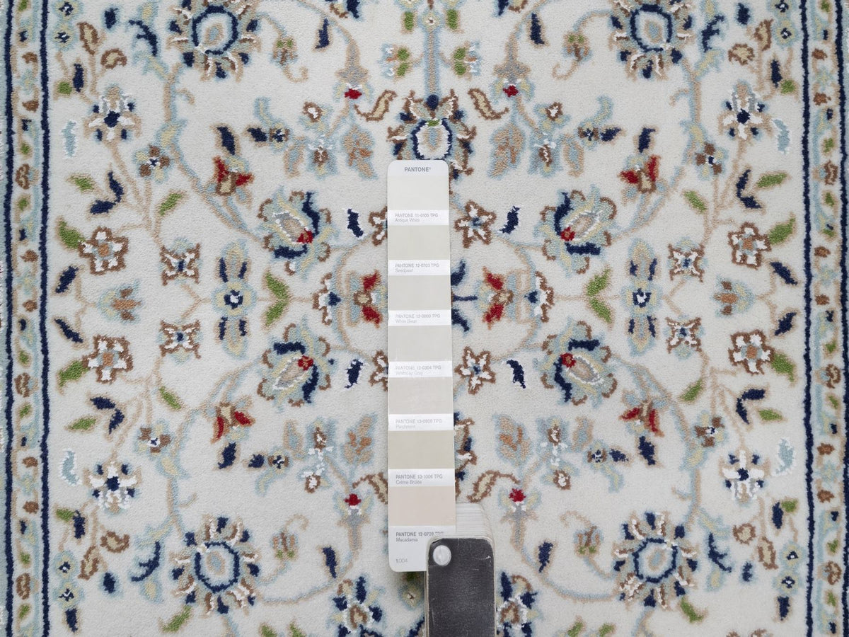 Nain Fine Oriental hand-knotted wool/silk runner in Ivory & Light Blue, 2'9" x 14'6" — SKU O092588 (view 4)