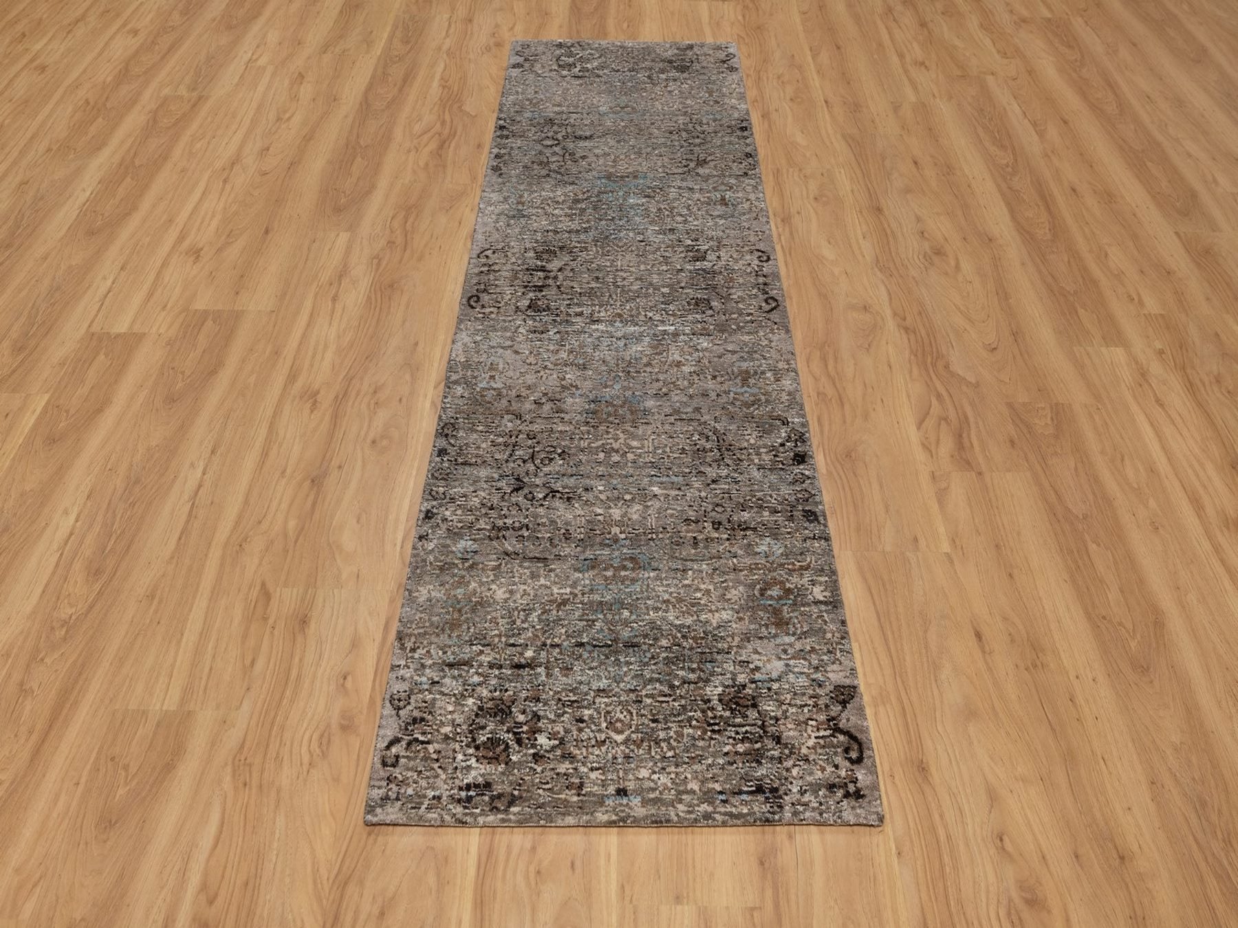 Brown 2'5" x 8'4" Transitional Hand knotted Wool/Silk Rug - Sku: O092591