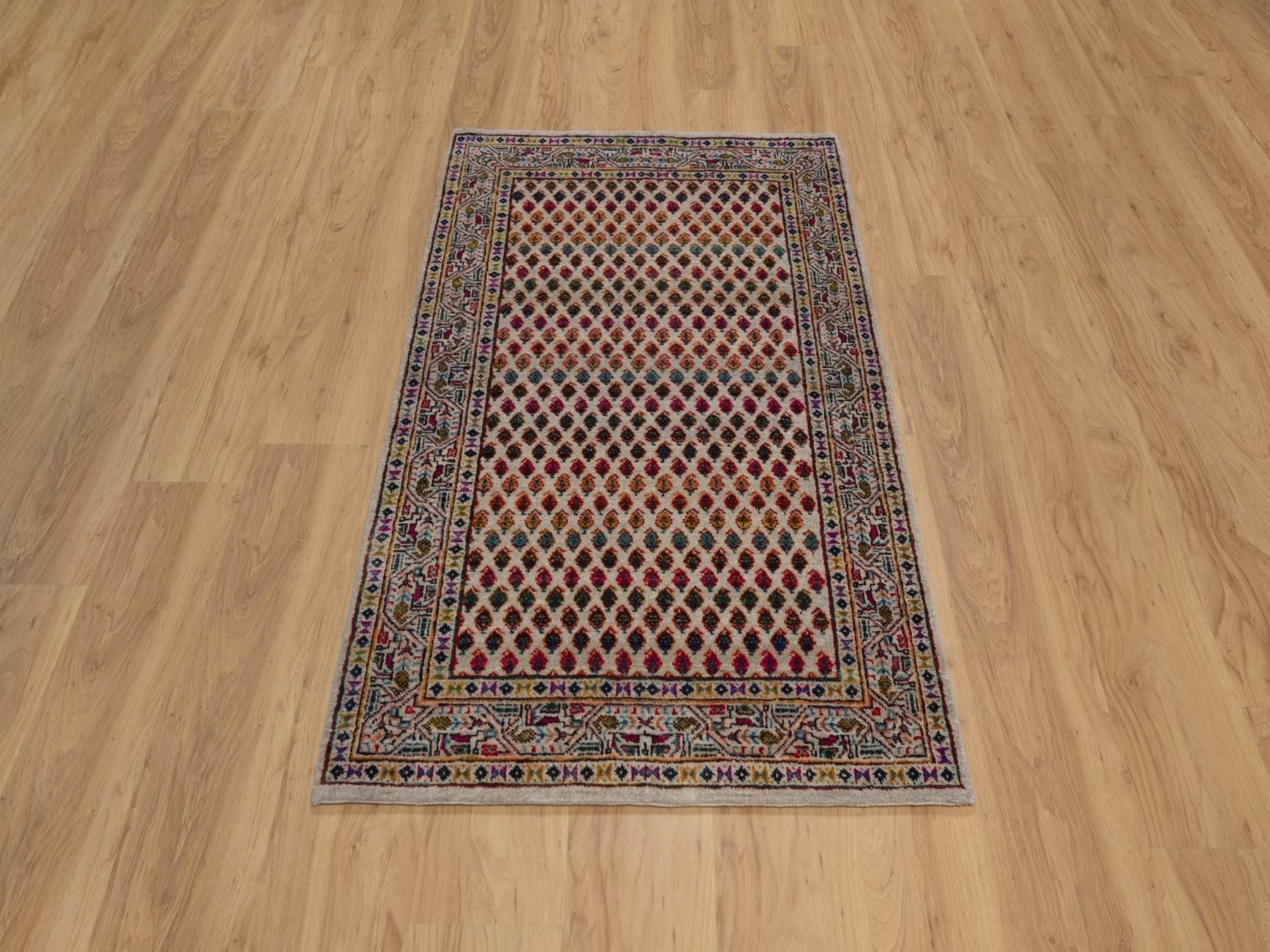 Beige 3'0" x 5'0" Modern and Contemporary Hand knotted Wool/Silk Rug - Sku: O092599