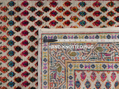 Beige 3'0" x 5'0" Modern and Contemporary Hand knotted Wool/Silk Rug - Sku: O092599