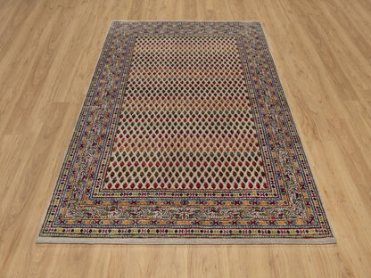 Beige 5'0" x 7'1" Modern and Contemporary Hand knotted Wool/Silk Rug - Sku: O092600