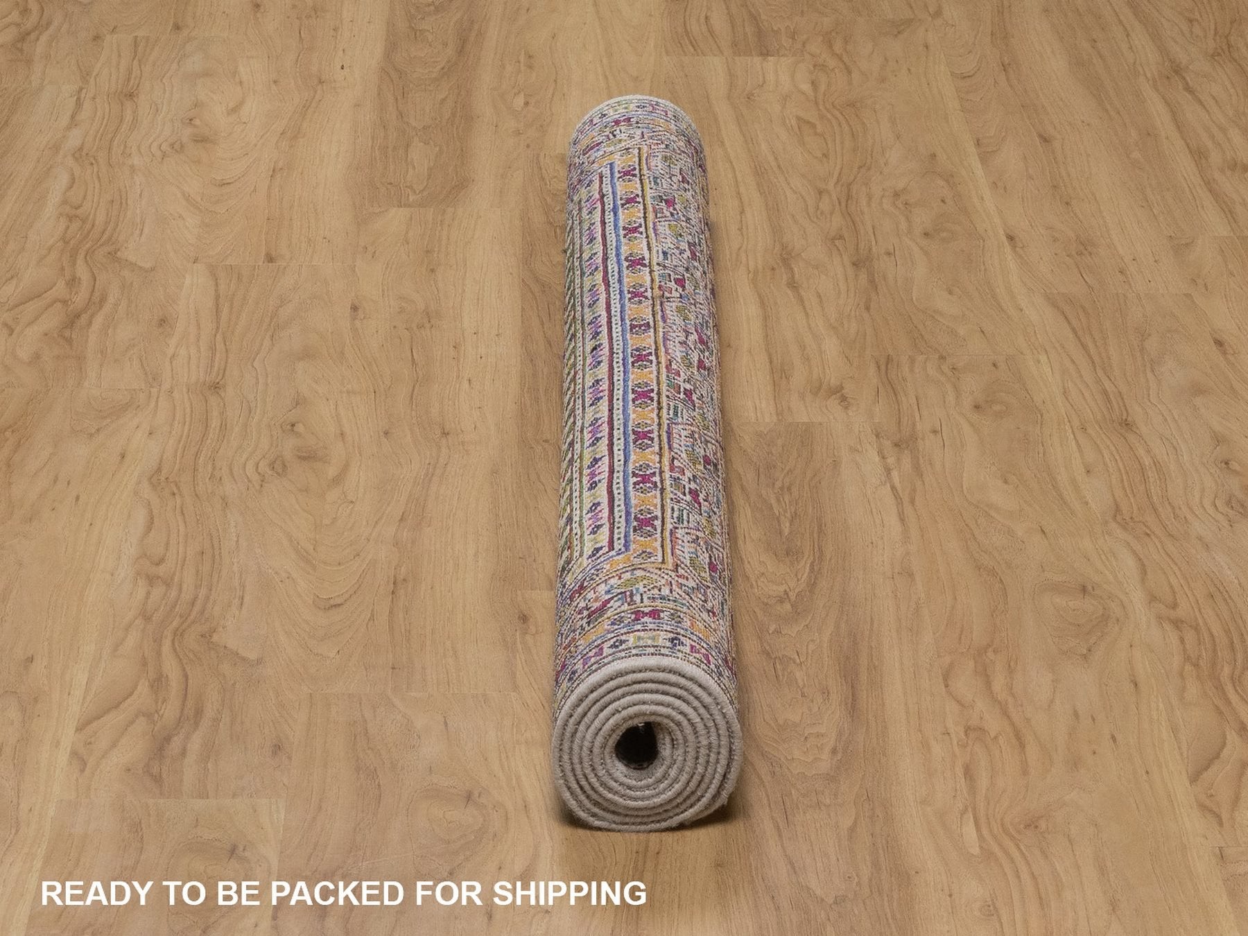 Sarouk Modern / Contemporary hand-knotted wool/sari silk rug in Beige, 5' x 7'1" — SKU O092600 (view 6)