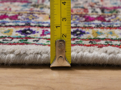 Beige 5'0" x 7'1" Modern and Contemporary Hand knotted Wool/Silk Rug - Sku: O092600