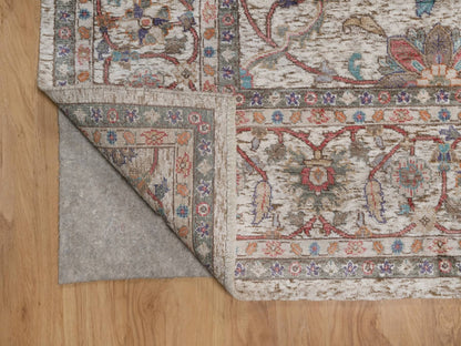 Kashan Fine Oriental hand-knotted silk rug in Ivory, 8' x 10'1" — SKU O092602 (view 4)