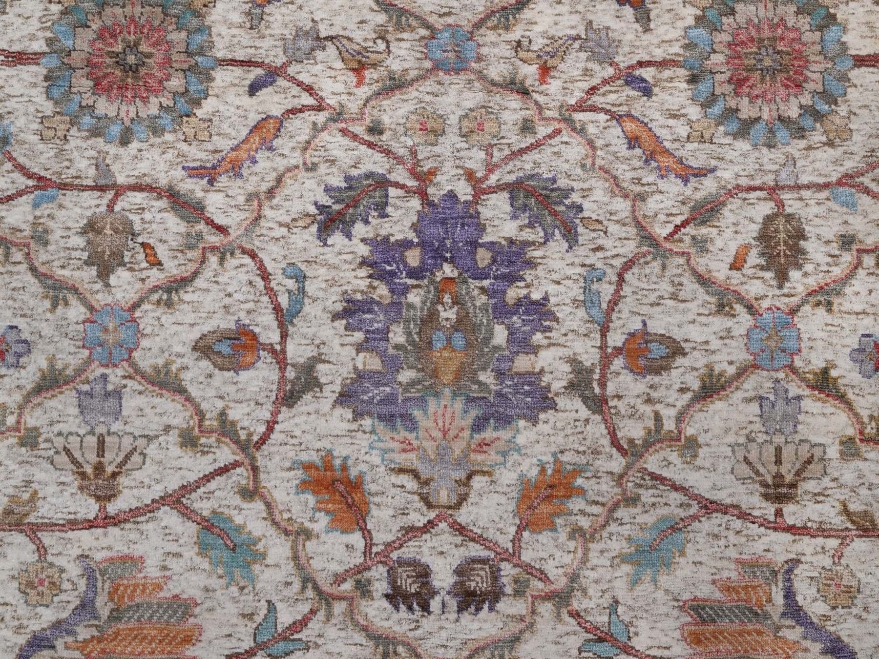 Kashan Fine Oriental hand-knotted silk rug in Ivory, 8' x 10'1" — SKU O092602 (view 8)