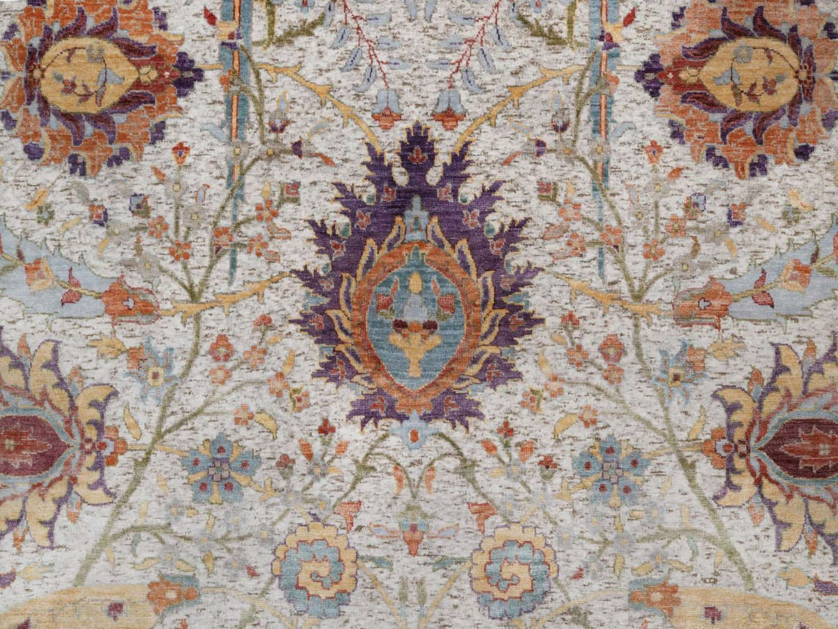 Transitional hand-knotted wool/silk rug in Ivory, 9' x 11'11" — SKU O092604 (view 8)