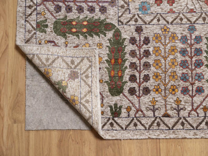 Transitional hand-knotted wool/silk rug in Ivory, 11'7" x 18'3" — SKU O092606 (view 4)
