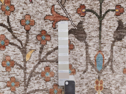Transitional hand-knotted wool/silk rug in Ivory, 11'7" x 18'3" — SKU O092606 (view 7)
