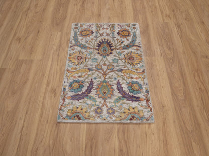 Transitional hand-knotted wool/silk rug in Ivory, 2' x 3' — SKU O092613 (view 2)