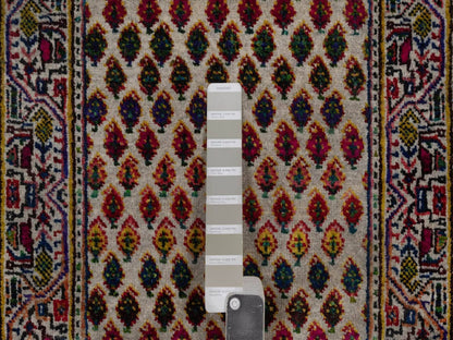 Beige 2'0" x 3'0" Modern and Contemporary Hand knotted Wool/Silk Rug - Sku: O092617