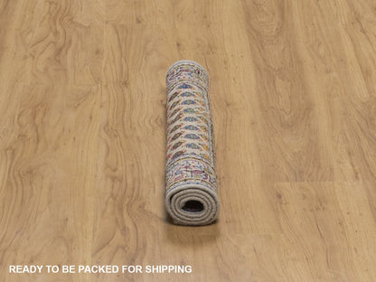 Beige 1'10" x 3'0" Modern and Contemporary Hand knotted Wool/Silk Rug - Sku: O092618