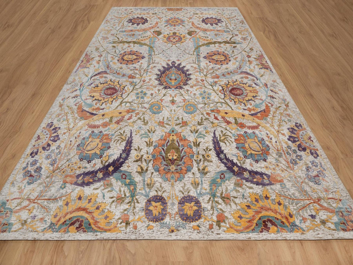 Transitional hand-knotted wool/silk rug in Ivory, 9'10" x 14'2" — SKU O092620 (view 2)