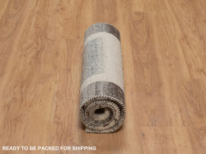Gabbeh Modern / Contemporary hand-knotted wool rug in Ivory, 2'6" x 4'8", SKU O092623 (view 6)