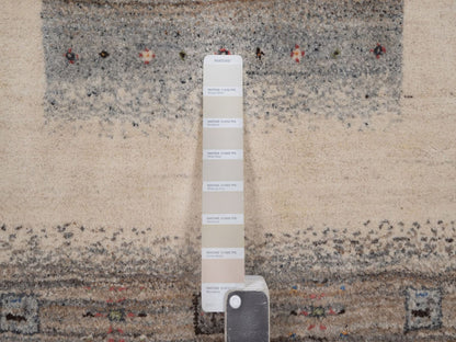 Gabbeh Modern / Contemporary hand-knotted wool rug in Ivory, 2'6" x 4'7", SKU O092624 (view 4)