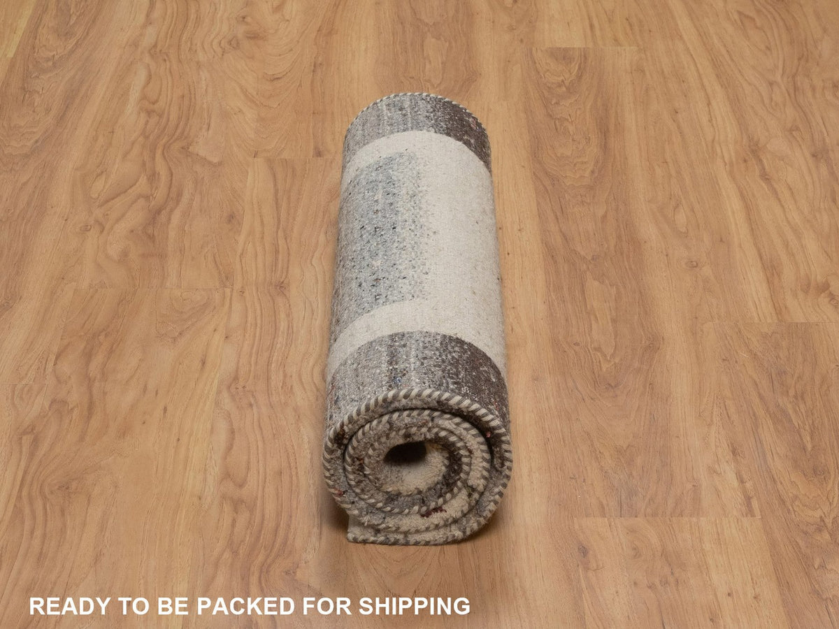 Gabbeh Modern / Contemporary hand-knotted wool rug in Ivory, 2'6" x 4'7", SKU O092625 (view 6)