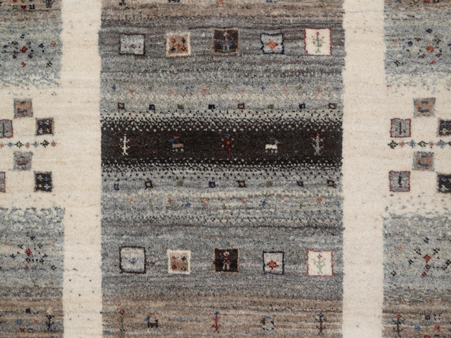 Gabbeh Modern / Contemporary hand-knotted wool rug in Ivory, 2'10" x 5'4", SKU O092628 (view 5)