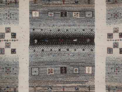 Gabbeh Modern / Contemporary hand-knotted wool rug in Ivory, 3' x 5'2", SKU O092629 (view 5)