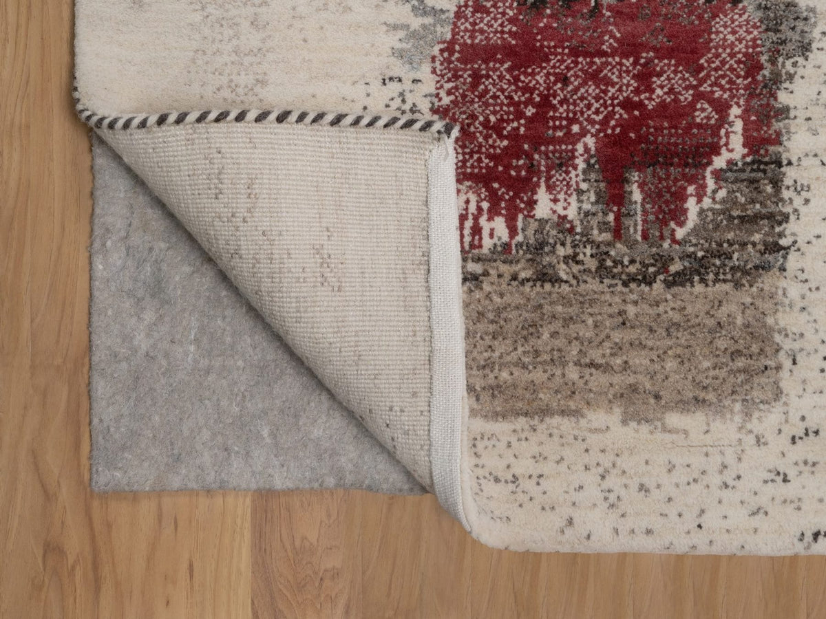 Gabbeh Modern / Contemporary hand-knotted wool rug in Ivory, 2'9" x 5'3", SKU O092630 (view 3)