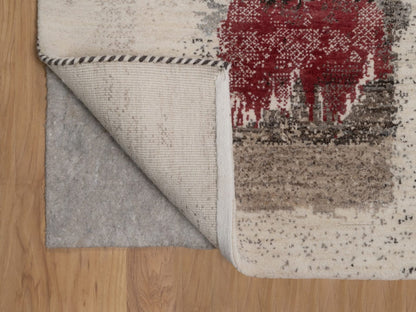Gabbeh Modern / Contemporary hand-knotted wool rug in Ivory, 2'9" x 5'3", SKU O092630 (view 3)