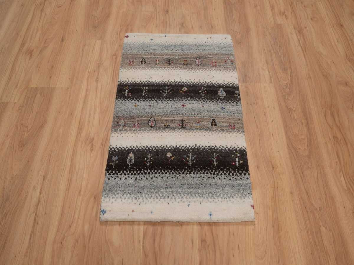 Gabbeh Modern / Contemporary hand-knotted wool rug in Ivory, 1'11" x 3', SKU O092632 (view 2)