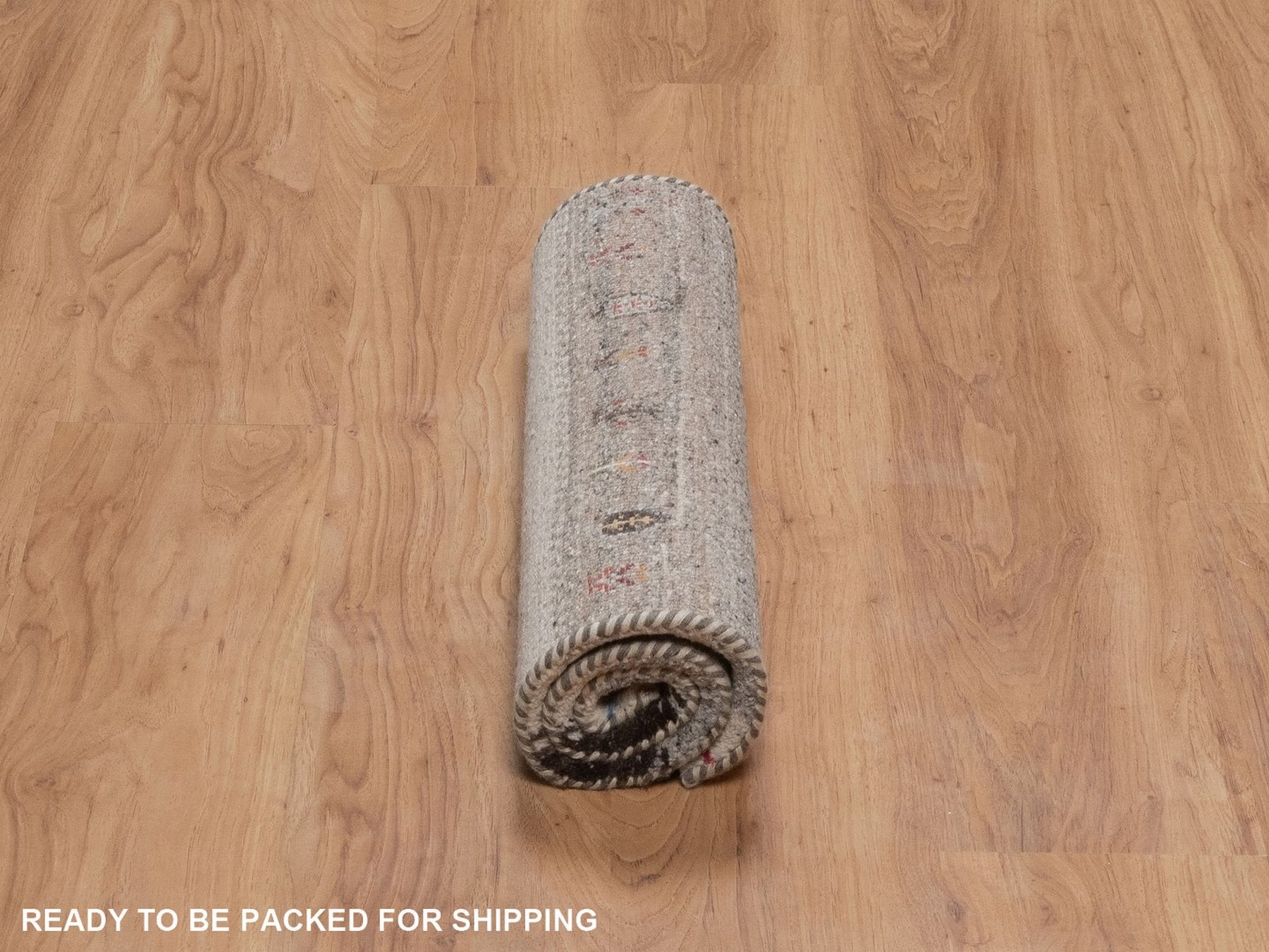 Gabbeh Modern / Contemporary hand-knotted wool rug in Ivory, 1'11" x 3', SKU O092632 (view 6)