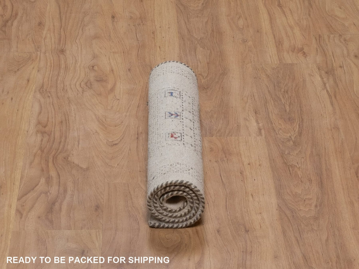 Gabbeh Modern / Contemporary hand-knotted wool rug in Ivory, 2' x 3', SKU O092634 (view 6)