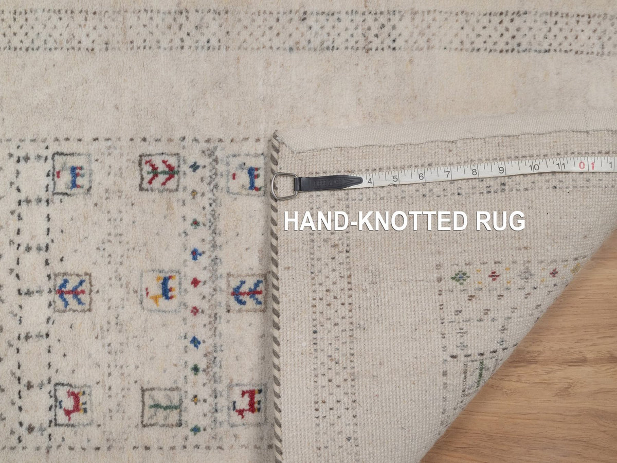Gabbeh Modern / Contemporary hand-knotted wool rug in Ivory, 2' x 3', SKU O092634 (view 8)