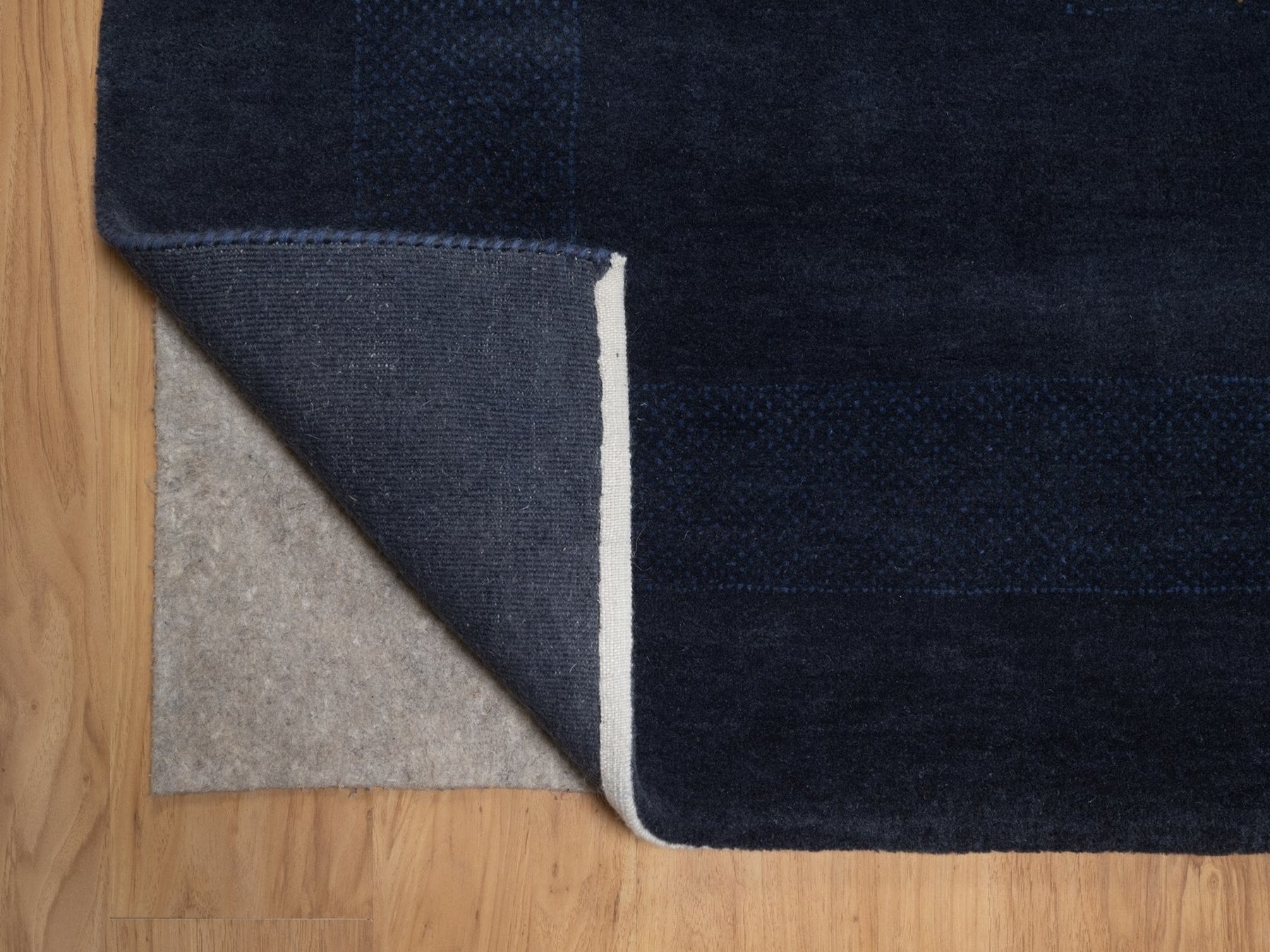 Gabbeh Modern / Contemporary hand-knotted wool rug in Blue, 8' x 10', SKU O092651 (view 4)