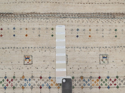 Gabbeh Modern / Contemporary hand-knotted wool rug in Ivory, 8'11" x 11'11", SKU O092655 (view 7)