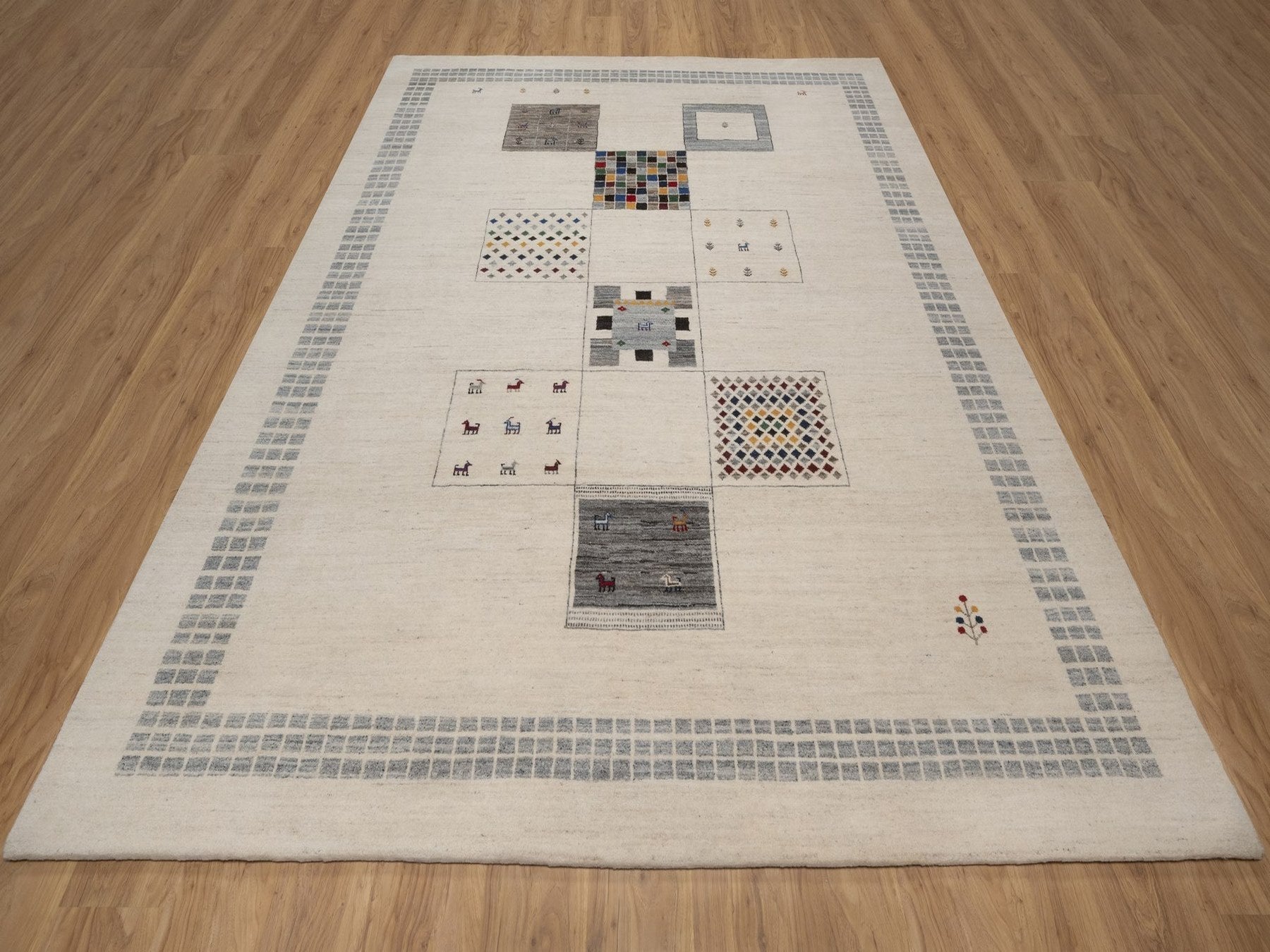 Gabbeh Modern / Contemporary hand-knotted wool rug in Ivory, 8' x 10', SKU O092656 (view 2)