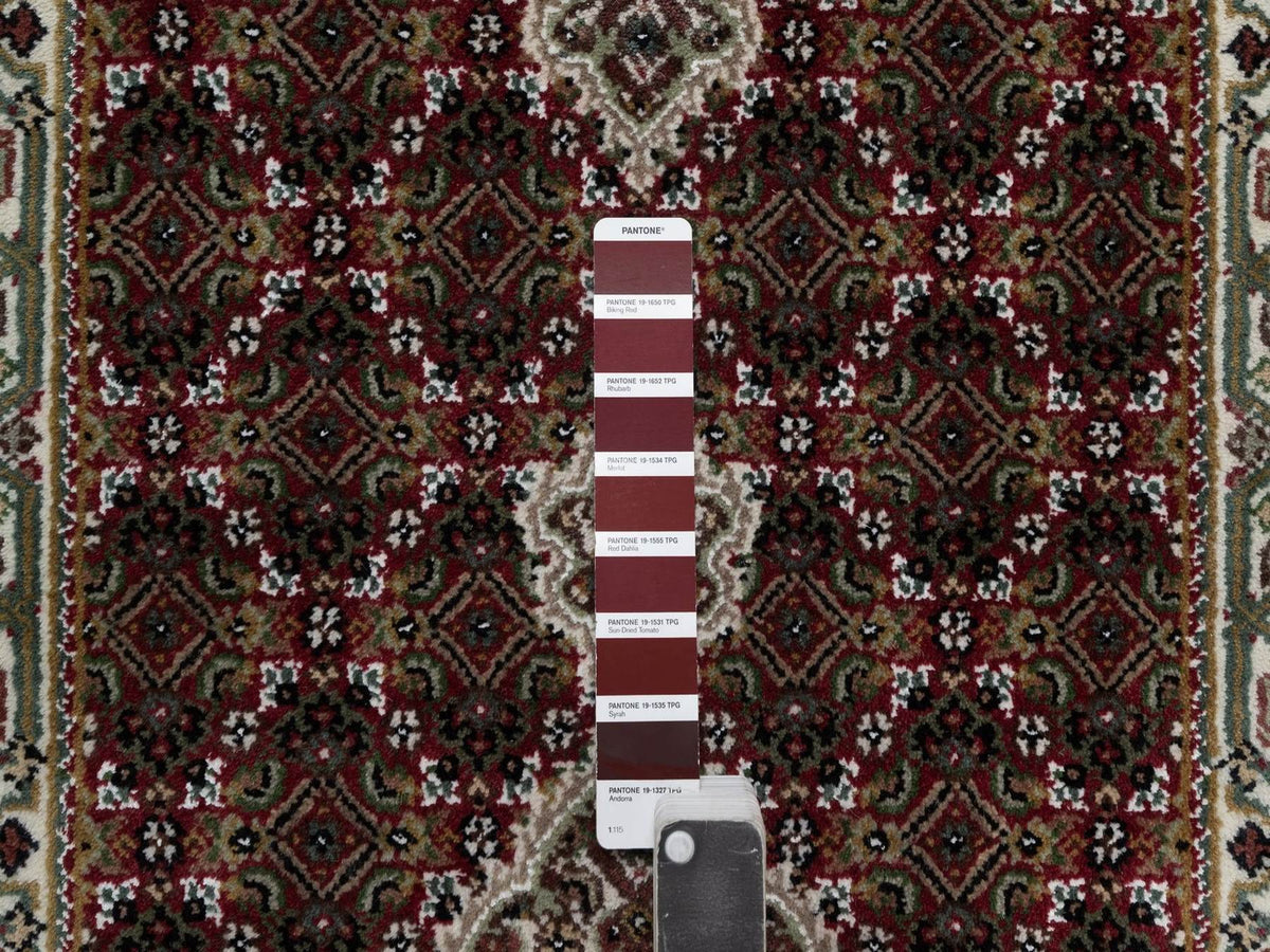 Tabriz hand-knotted wool runner in Red, 2'7" x 9'10", SKU O092660 (view 4)
