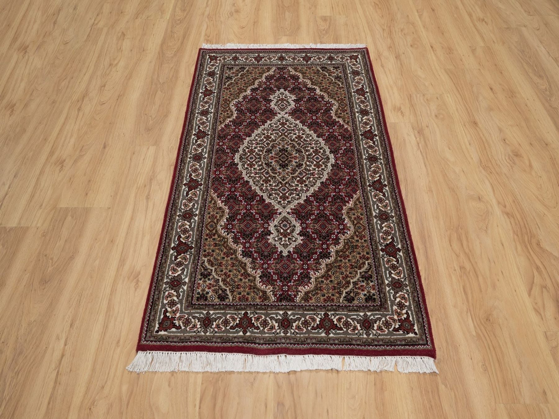 Tabriz hand-knotted wool rug in Red, 2'9" x 4'11", SKU O092662 (view 2)