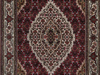 Tabriz hand-knotted wool rug in Red, 2'9" x 4'11", SKU O092662 (view 5)