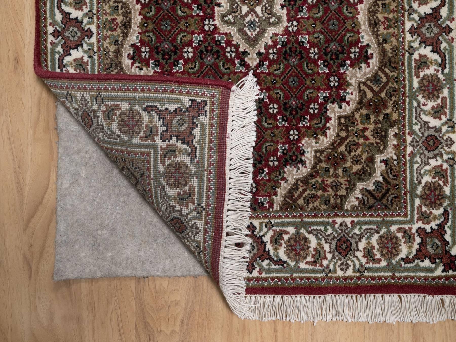 Tabriz hand-knotted wool rug in Red, 2'5" x 4'9", SKU O092664 (view 3)