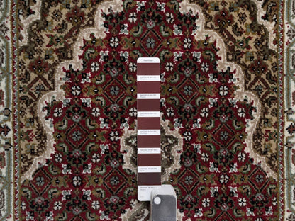 Tabriz hand-knotted wool rug in Red, 2'5" x 4'9", SKU O092664 (view 4)