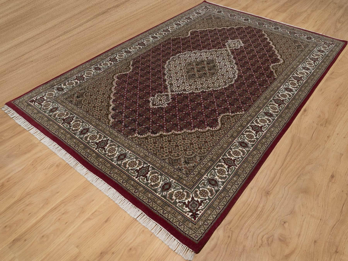 Tabriz hand-knotted wool rug in Red, 6' x 9'2", SKU O092666 (view 3)