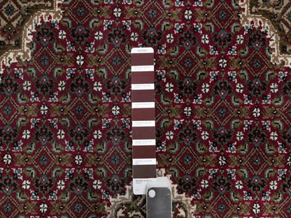Tabriz hand-knotted wool rug in Red, 6' x 9'2", SKU O092666 (view 7)