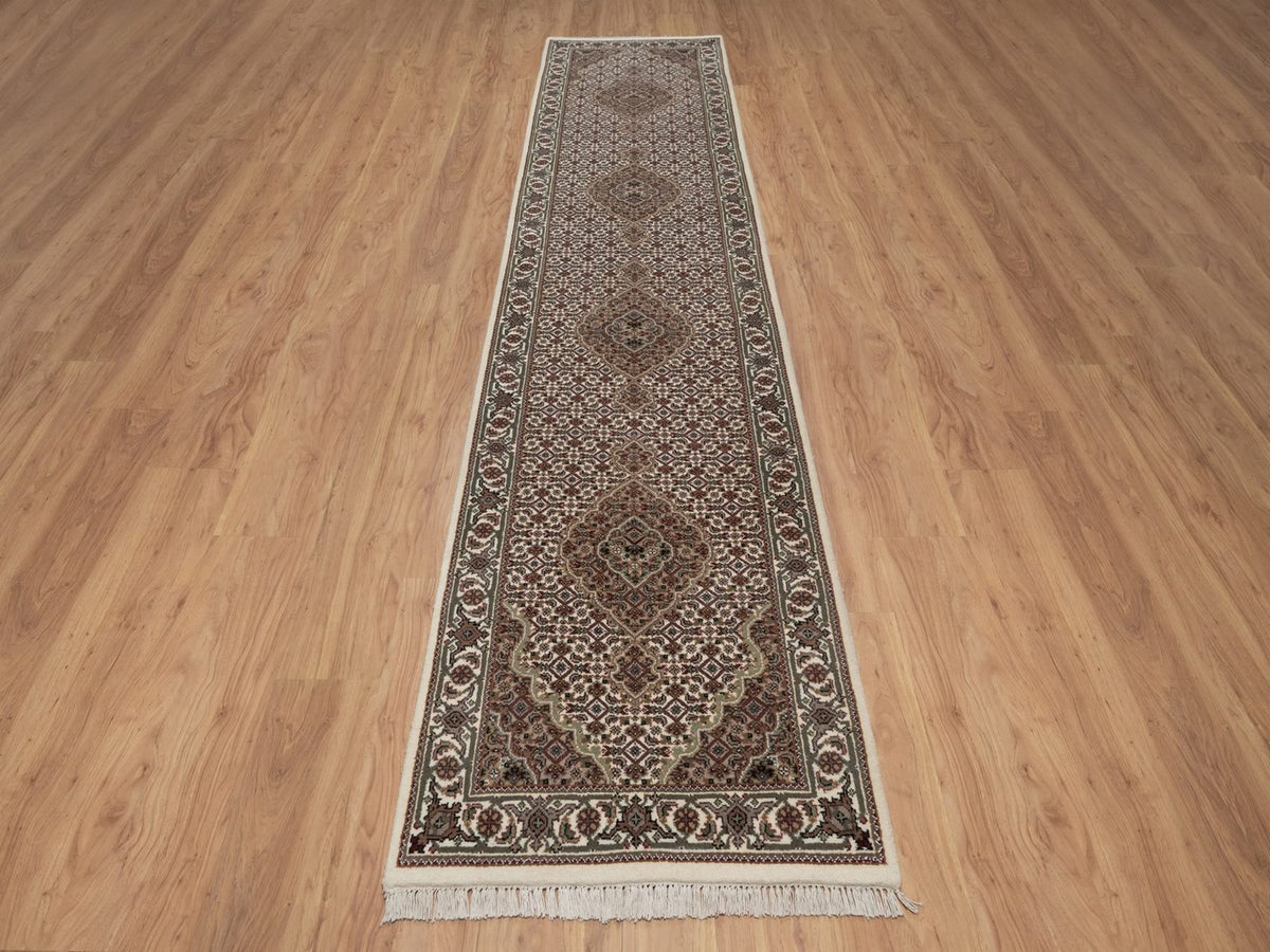 Tabriz hand-knotted wool runner in Ivory, 2'8" x 11'9", SKU O092670 (view 2)