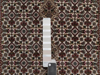 Tabriz hand-knotted wool runner in Ivory, 2'8" x 11'9", SKU O092670 (view 4)